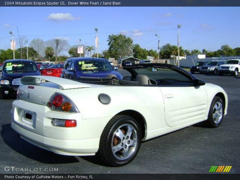 Dover White Pearl / Sand Blast 2004 Mitsubishi Eclipse Spyder GS
