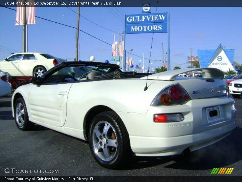 Dover White Pearl / Sand Blast 2004 Mitsubishi Eclipse Spyder GS
