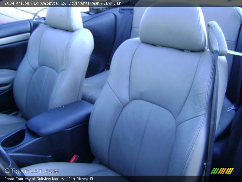 Dover White Pearl / Sand Blast 2004 Mitsubishi Eclipse Spyder GS