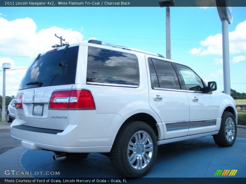  2011 Navigator 4x2 White Platinum Tri-Coat