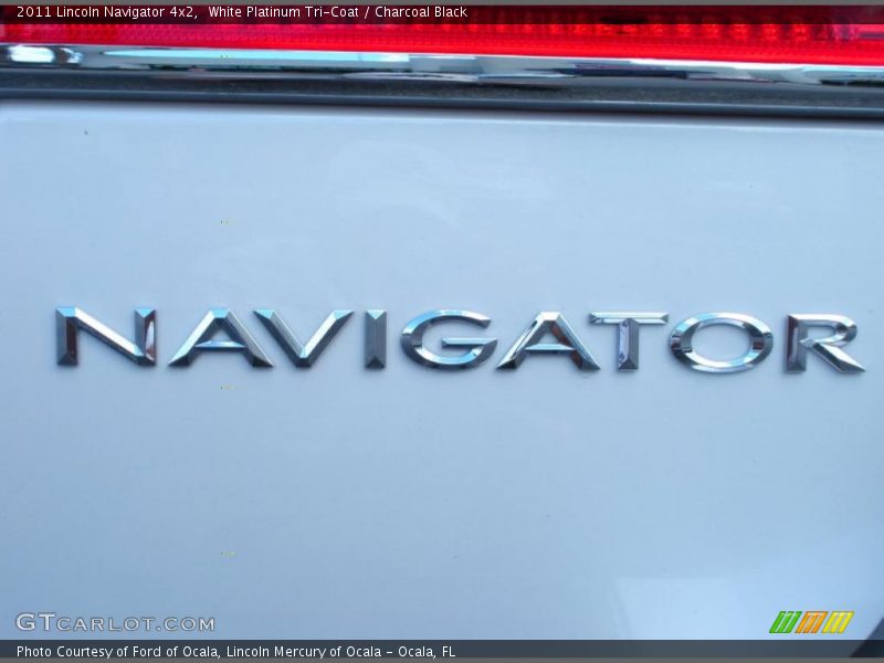  2011 Navigator 4x2 Logo