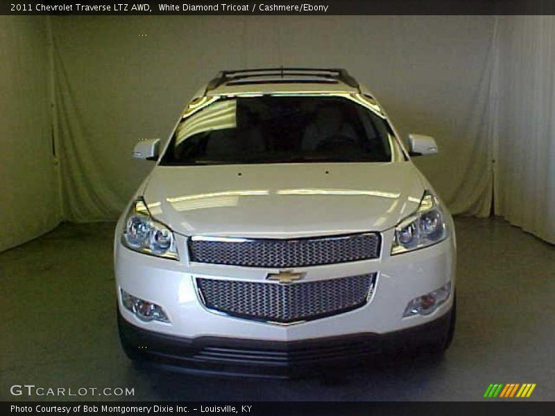 White Diamond Tricoat / Cashmere/Ebony 2011 Chevrolet Traverse LTZ AWD