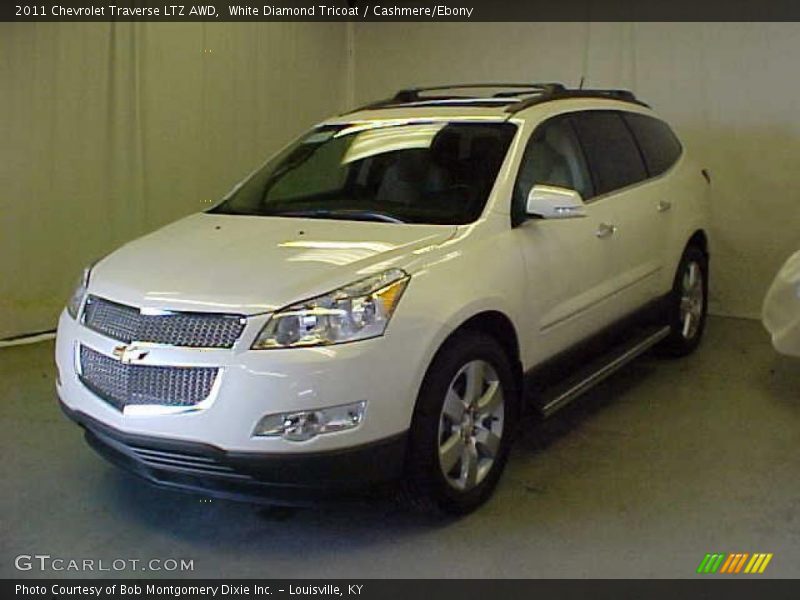 White Diamond Tricoat / Cashmere/Ebony 2011 Chevrolet Traverse LTZ AWD