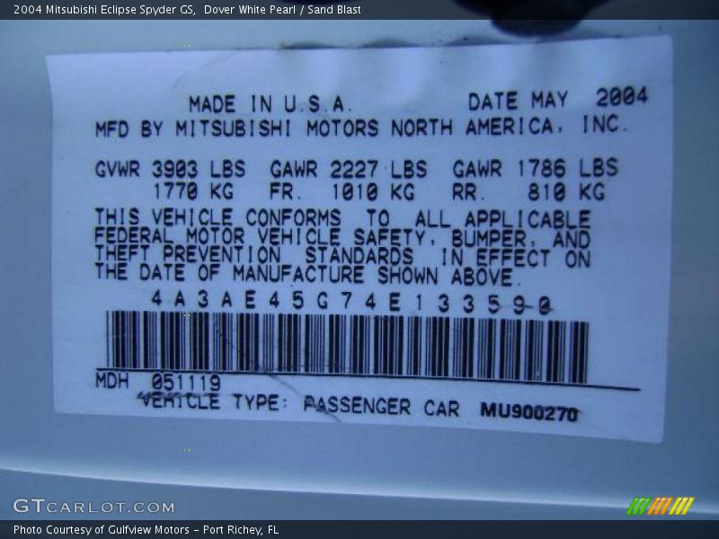 Dover White Pearl / Sand Blast 2004 Mitsubishi Eclipse Spyder GS
