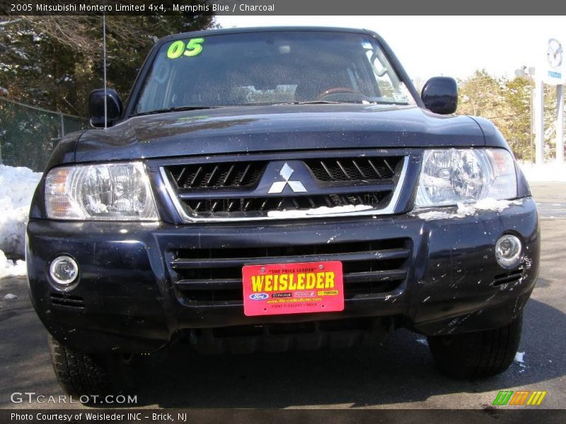 Memphis Blue / Charcoal 2005 Mitsubishi Montero Limited 4x4