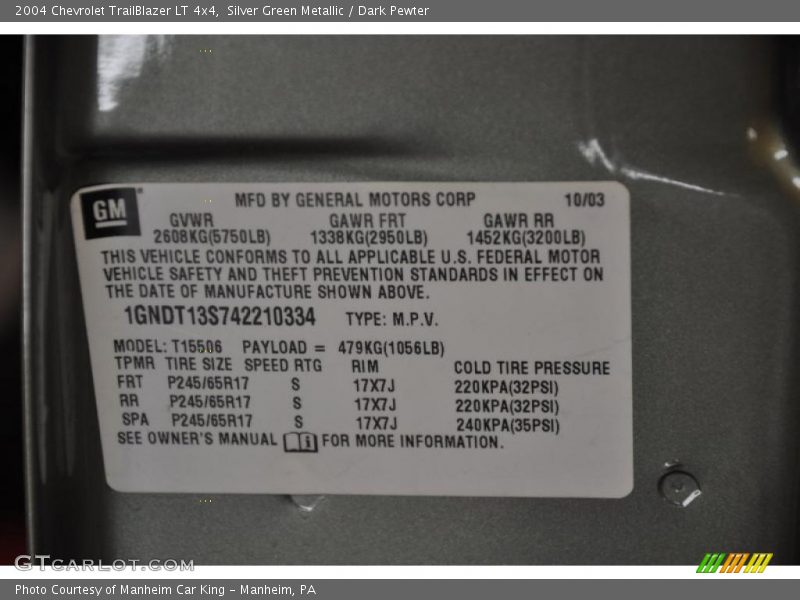 Silver Green Metallic / Dark Pewter 2004 Chevrolet TrailBlazer LT 4x4