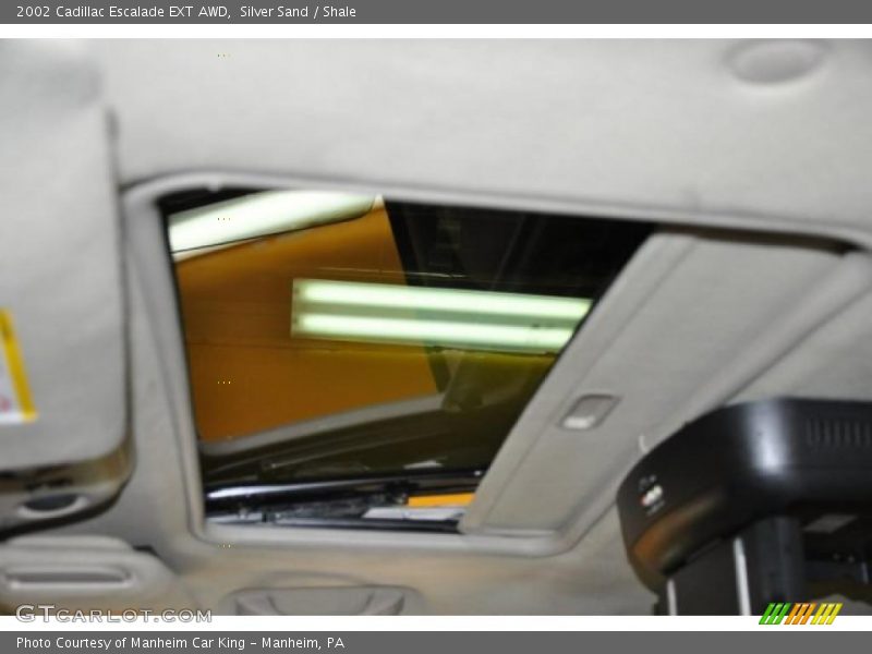Silver Sand / Shale 2002 Cadillac Escalade EXT AWD