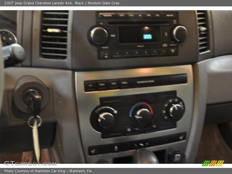 Black / Medium Slate Gray 2007 Jeep Grand Cherokee Laredo 4x4