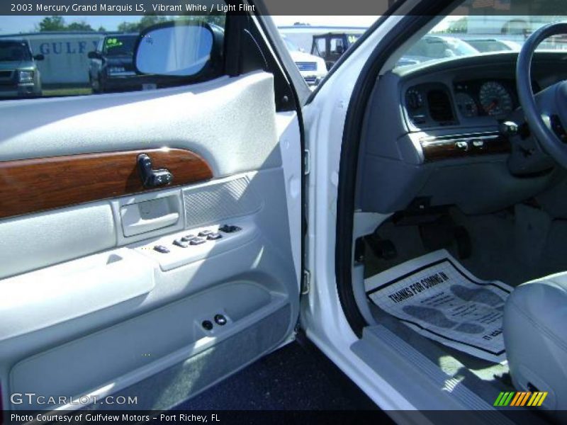 Vibrant White / Light Flint 2003 Mercury Grand Marquis LS