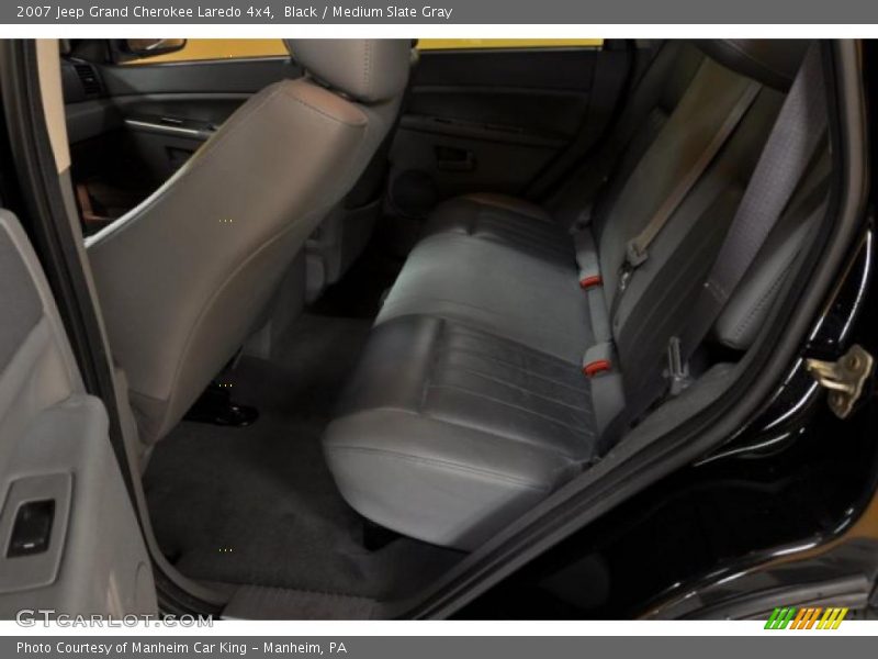 Black / Medium Slate Gray 2007 Jeep Grand Cherokee Laredo 4x4