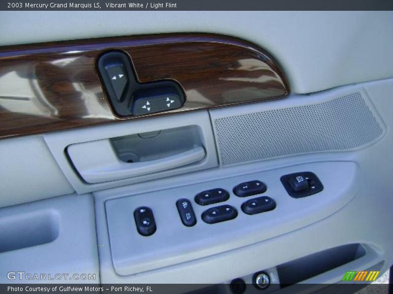 Vibrant White / Light Flint 2003 Mercury Grand Marquis LS