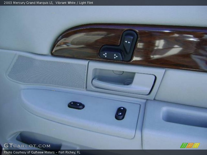 Vibrant White / Light Flint 2003 Mercury Grand Marquis LS