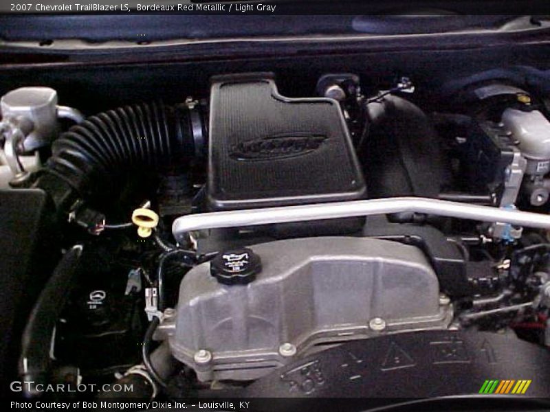 Bordeaux Red Metallic / Light Gray 2007 Chevrolet TrailBlazer LS