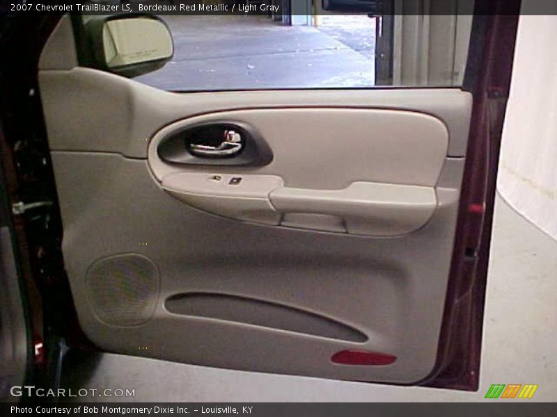 Bordeaux Red Metallic / Light Gray 2007 Chevrolet TrailBlazer LS