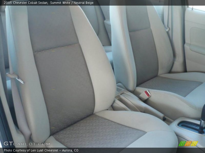 Summit White / Neutral Beige 2005 Chevrolet Cobalt Sedan