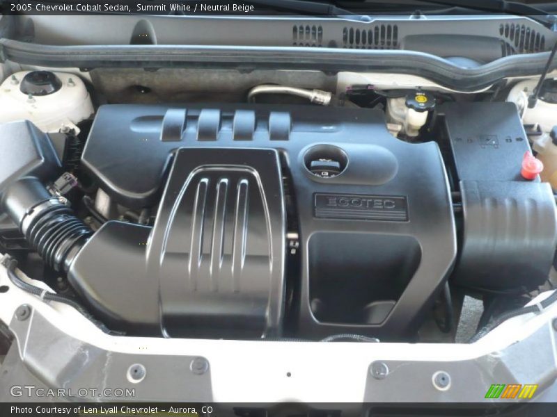 Summit White / Neutral Beige 2005 Chevrolet Cobalt Sedan
