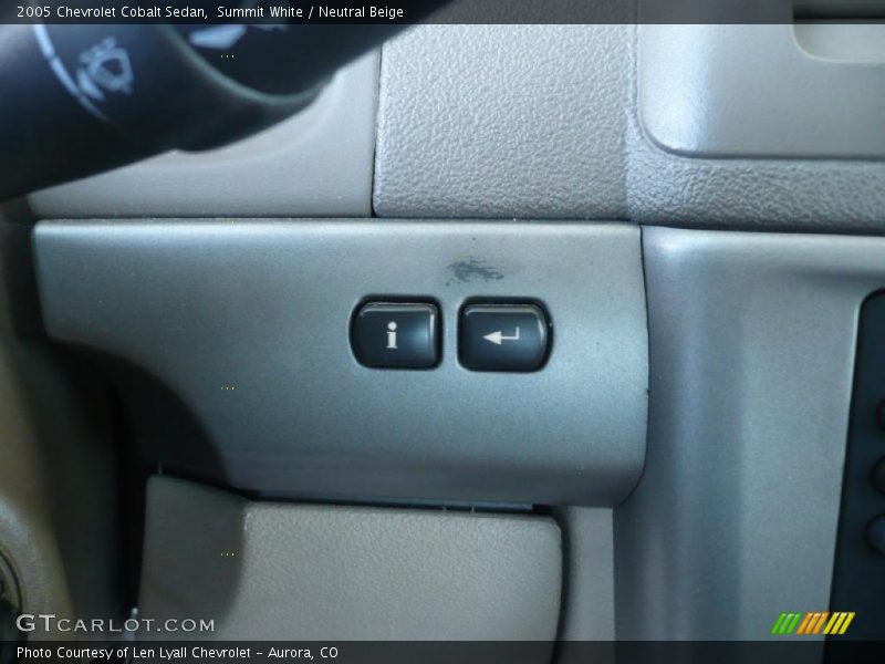 Summit White / Neutral Beige 2005 Chevrolet Cobalt Sedan