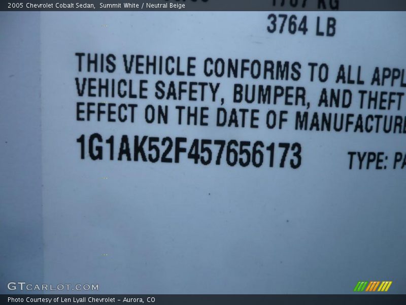 Summit White / Neutral Beige 2005 Chevrolet Cobalt Sedan