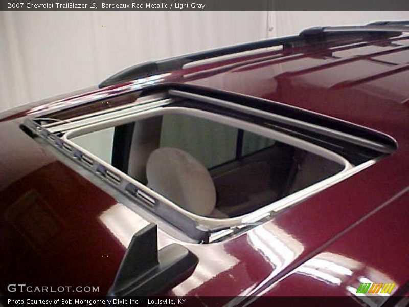 Bordeaux Red Metallic / Light Gray 2007 Chevrolet TrailBlazer LS