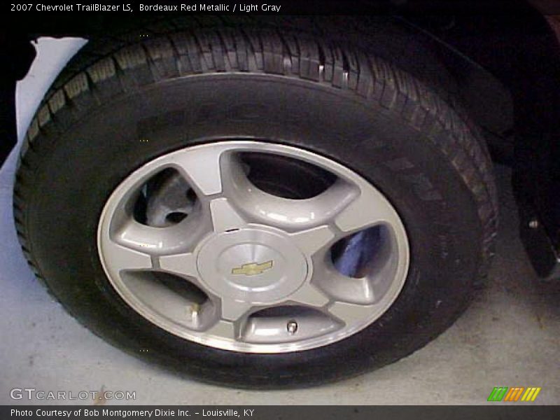 Bordeaux Red Metallic / Light Gray 2007 Chevrolet TrailBlazer LS