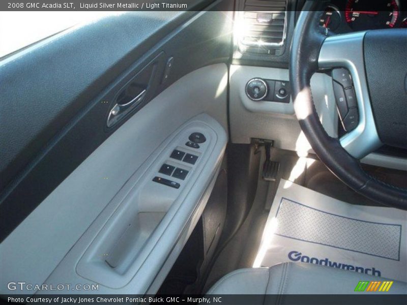 Liquid Silver Metallic / Light Titanium 2008 GMC Acadia SLT