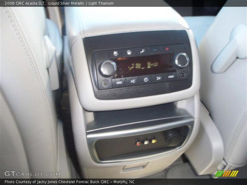 Liquid Silver Metallic / Light Titanium 2008 GMC Acadia SLT