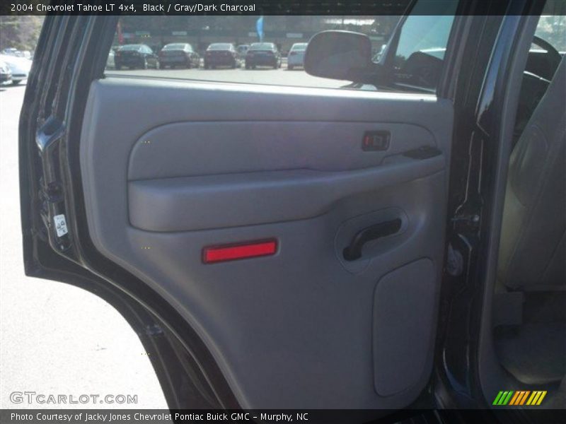 Black / Gray/Dark Charcoal 2004 Chevrolet Tahoe LT 4x4