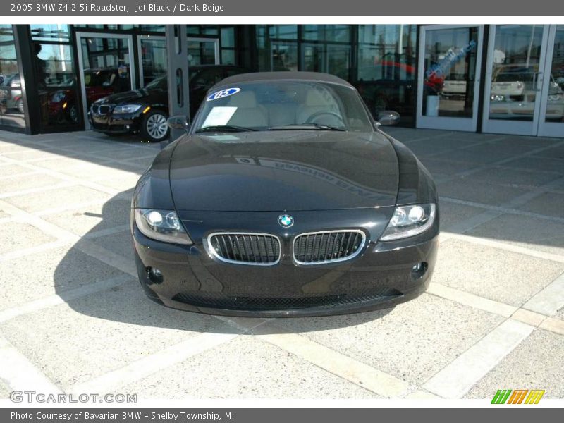 Jet Black / Dark Beige 2005 BMW Z4 2.5i Roadster