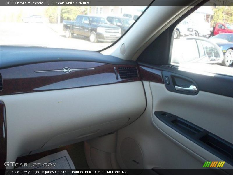 Summit White / Neutral 2010 Chevrolet Impala LT