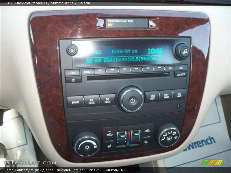 Summit White / Neutral 2010 Chevrolet Impala LT