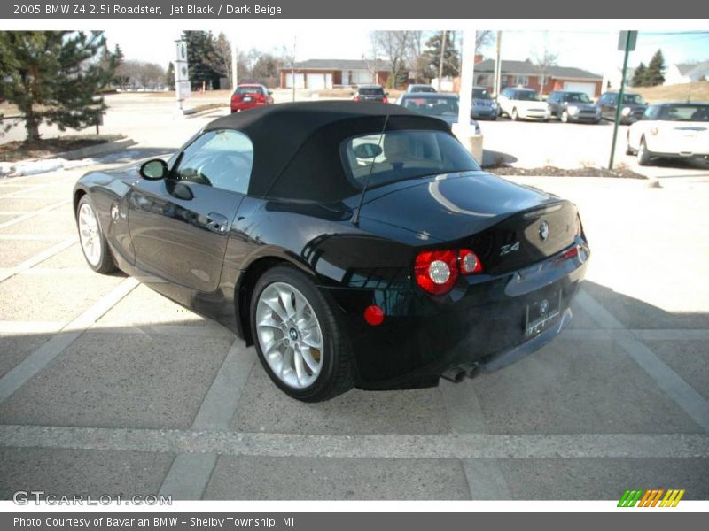 Jet Black / Dark Beige 2005 BMW Z4 2.5i Roadster
