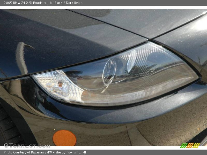 Jet Black / Dark Beige 2005 BMW Z4 2.5i Roadster