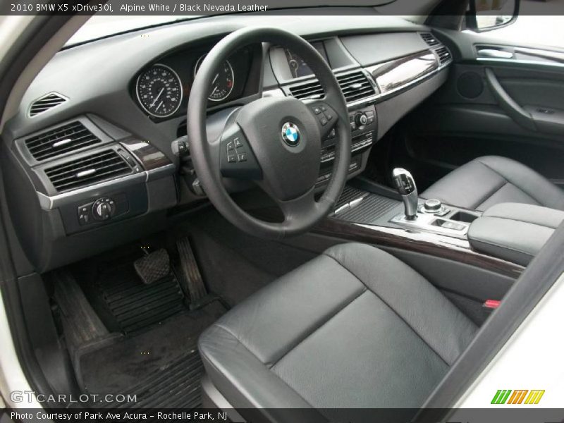 Dashboard of 2010 X5 xDrive30i