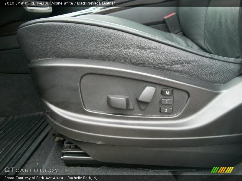 Alpine White / Black Nevada Leather 2010 BMW X5 xDrive30i