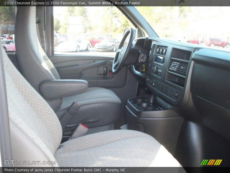 Summit White / Medium Pewter 2010 Chevrolet Express LS 3500 Passenger Van