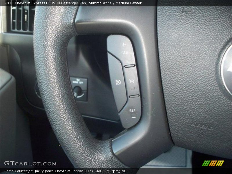 Summit White / Medium Pewter 2010 Chevrolet Express LS 3500 Passenger Van