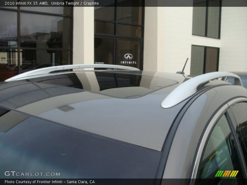 Sunroof of 2010 FX 35 AWD