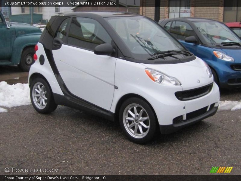Crystal White / Design Black 2009 Smart fortwo passion coupe