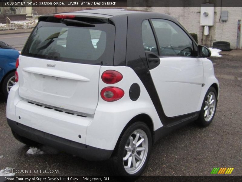 Crystal White / Design Black 2009 Smart fortwo passion coupe