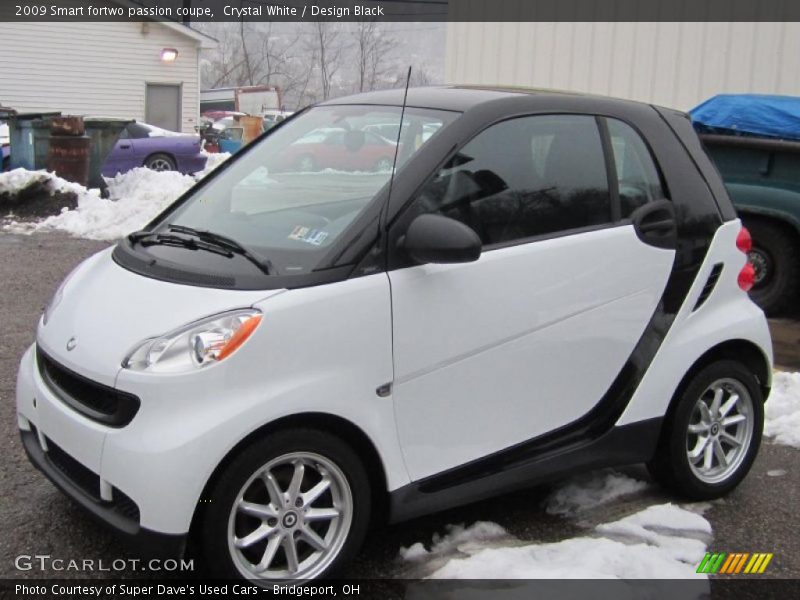 Crystal White / Design Black 2009 Smart fortwo passion coupe