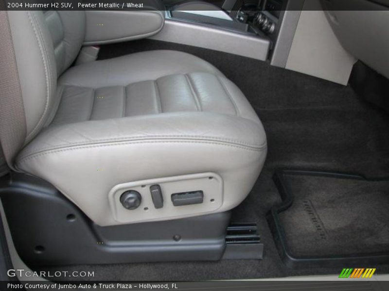 Pewter Metallic / Wheat 2004 Hummer H2 SUV