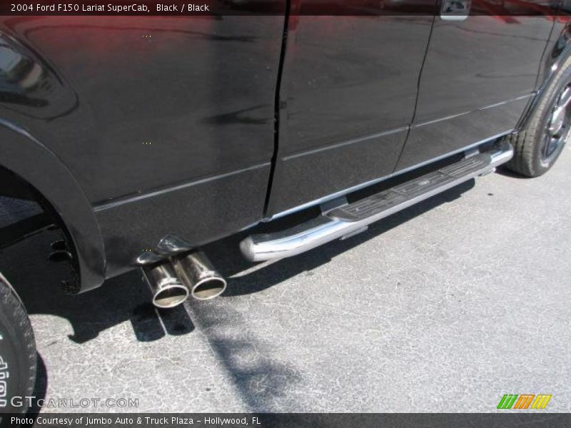 Black / Black 2004 Ford F150 Lariat SuperCab