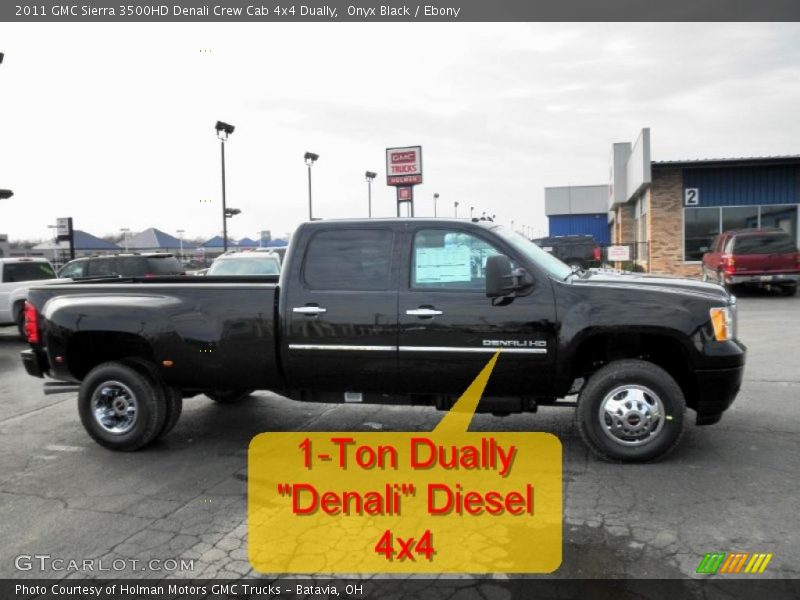 Onyx Black / Ebony 2011 GMC Sierra 3500HD Denali Crew Cab 4x4 Dually