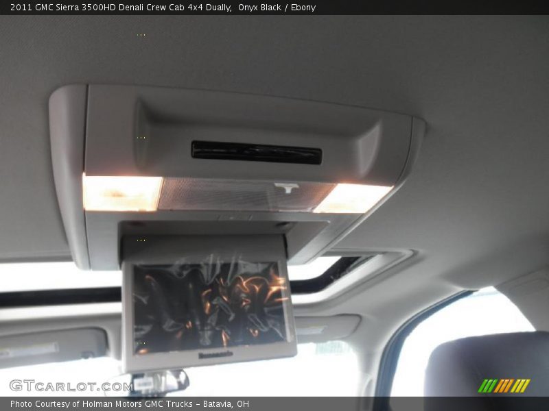 Onyx Black / Ebony 2011 GMC Sierra 3500HD Denali Crew Cab 4x4 Dually