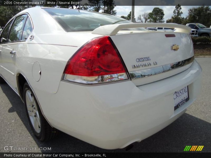 White / Neutral Beige 2006 Chevrolet Impala LT