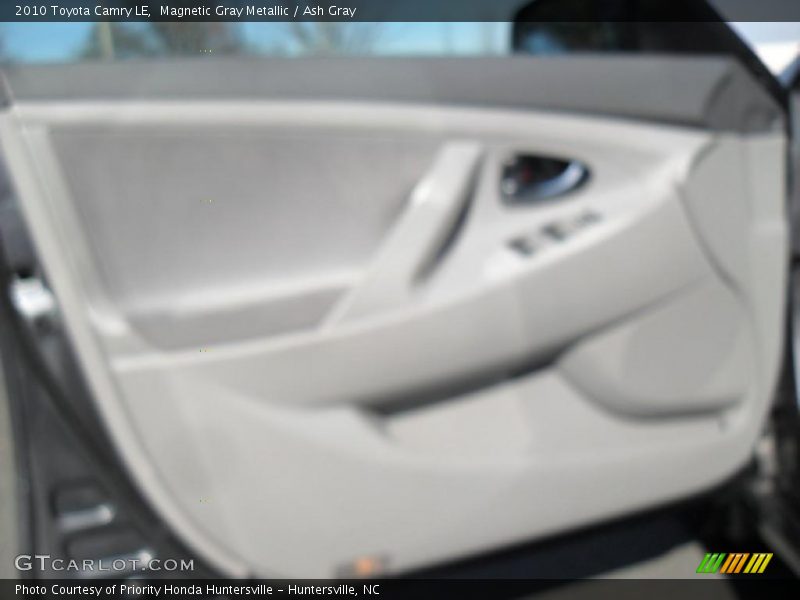 Magnetic Gray Metallic / Ash Gray 2010 Toyota Camry LE