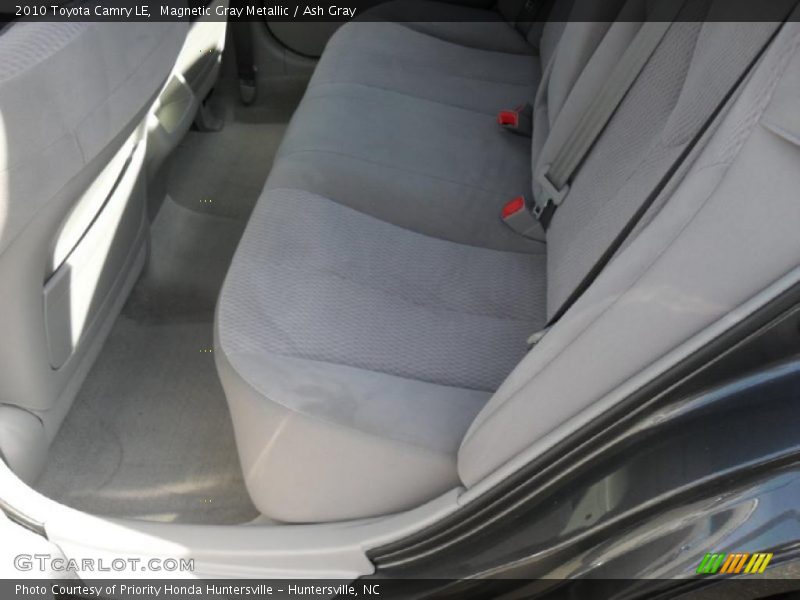 Magnetic Gray Metallic / Ash Gray 2010 Toyota Camry LE
