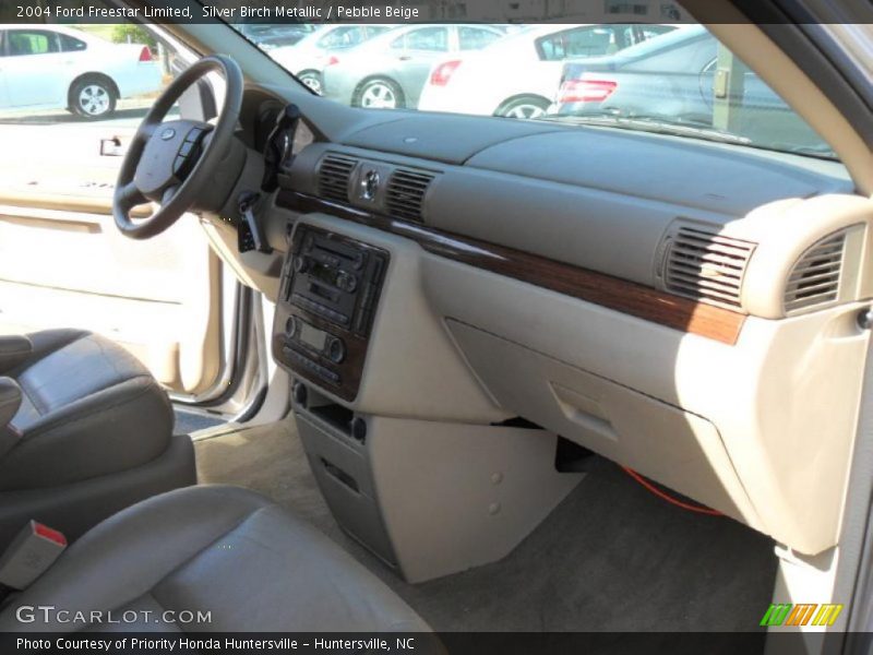  2004 Freestar Limited Pebble Beige Interior