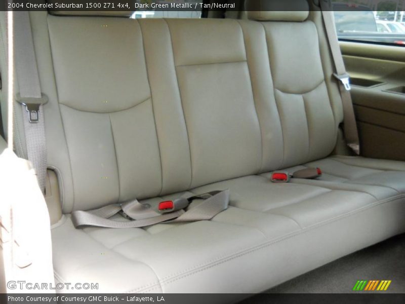 Dark Green Metallic / Tan/Neutral 2004 Chevrolet Suburban 1500 Z71 4x4