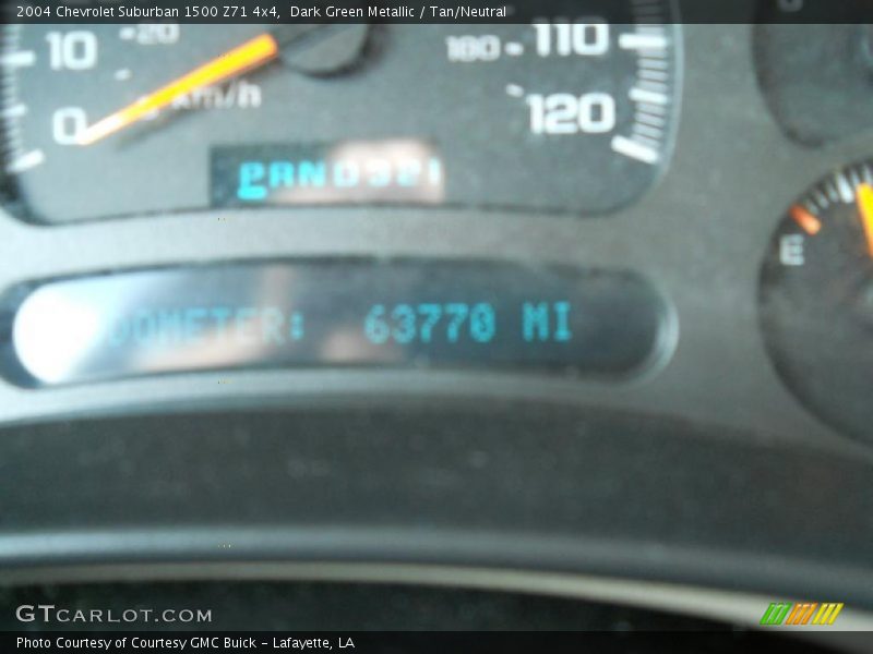 Dark Green Metallic / Tan/Neutral 2004 Chevrolet Suburban 1500 Z71 4x4